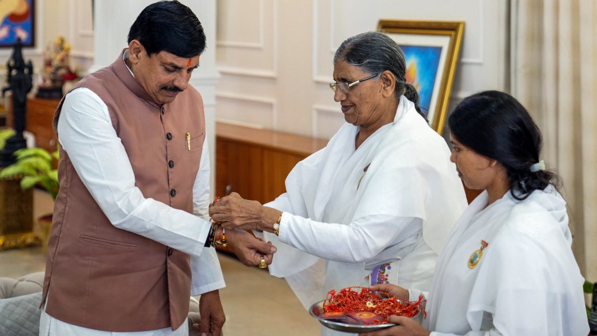 MP CM Mohan Yadav receives Rakhi from Brahma Kumaris member