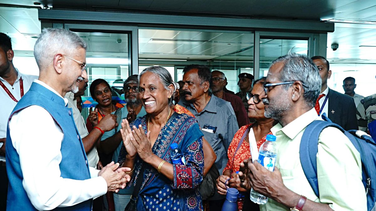 Jaishankar meets 21 Indians rescued from Nepal floods at Delhi airport