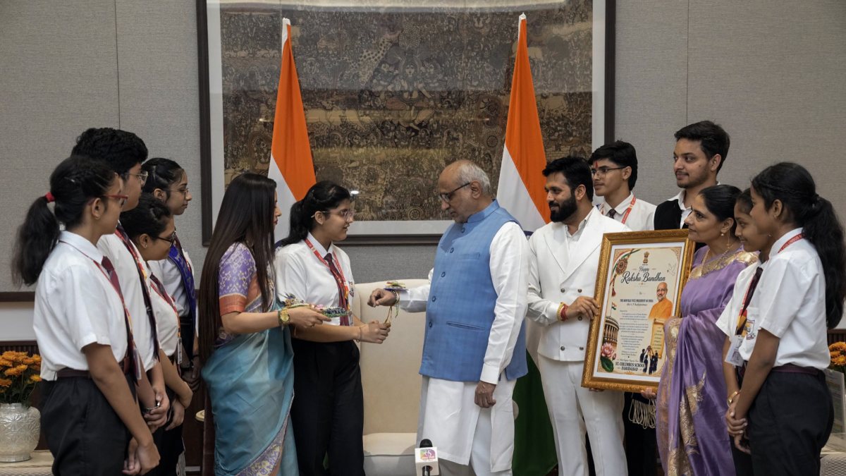 VP Radhakrishnan gets Rakhi from school child on Raksha Bandhan