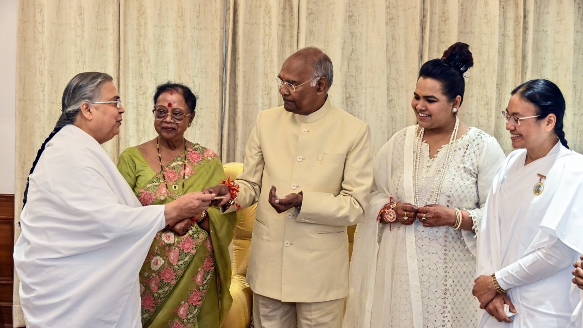 Former President Kovind celebrates Raksha Bandhan with Brahma Kumaris