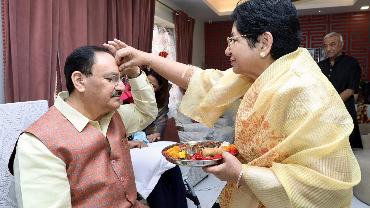 JP Nadda celebrates Raksha Bandhan with sister in Delhi