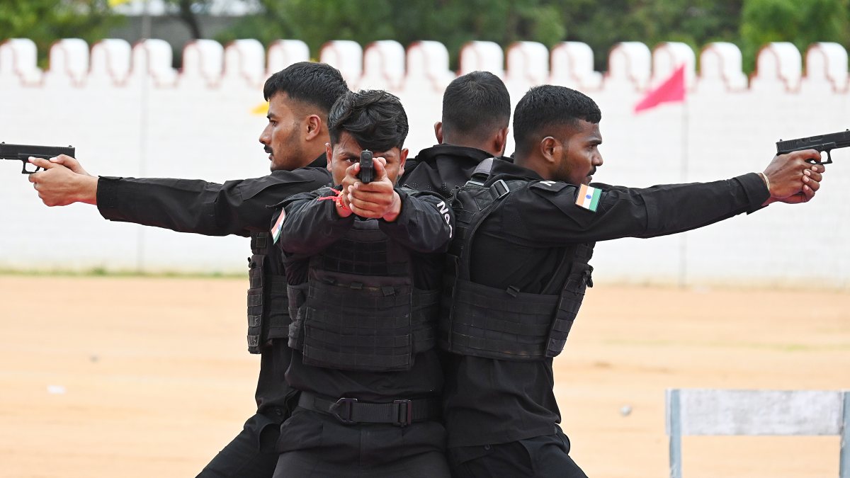 NSG trains Karnataka Police in counter-terror drills at Bengaluru