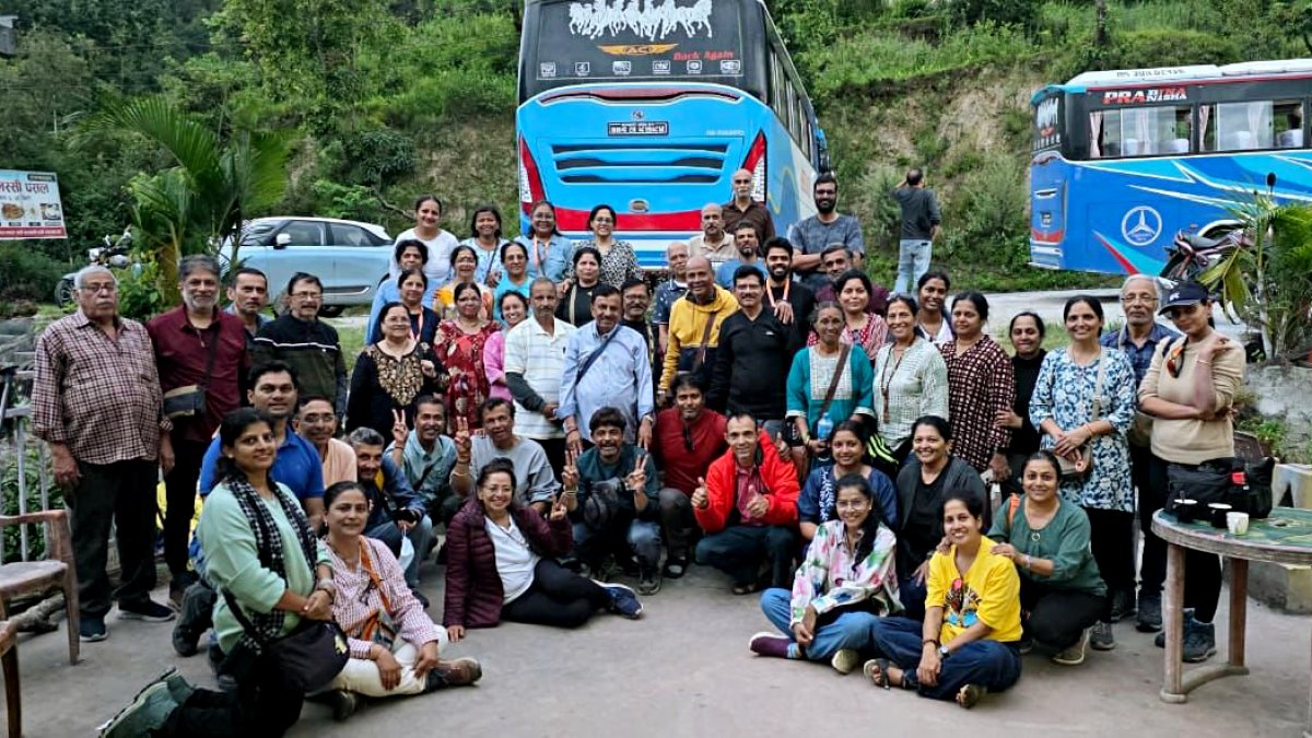53 Indians including 37 from Maharashtra reach Nepal from China