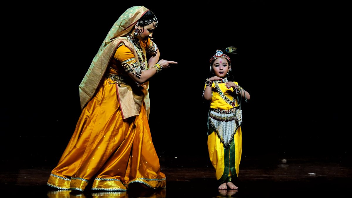 Dance drama on Lord Krishna marks Janmashtami eve in Delhi