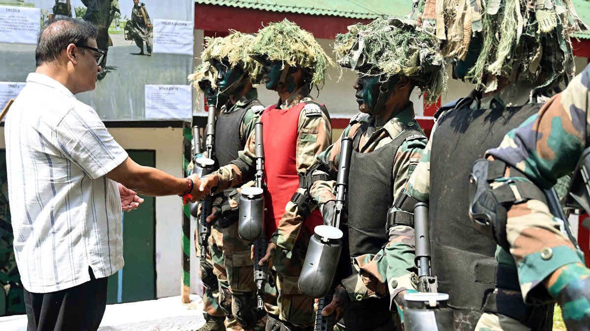 Assam CM Sarma meets Assam Regiment personnel in Shillong