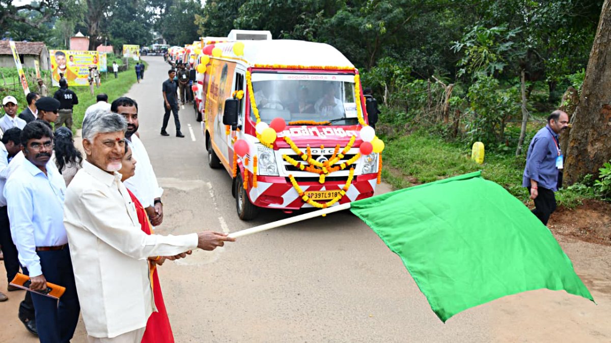 AP CM flags off mobile medical units in Araku Valley