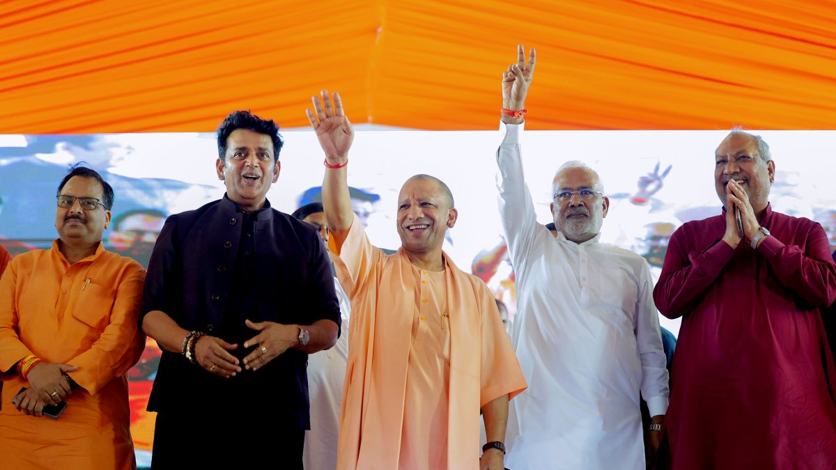 Yogi Adityanath inaugurates 170 development projects in Gorakhpur