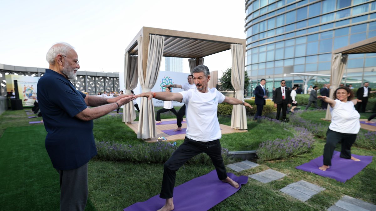 PM Modi joins yoga session in Tashkent