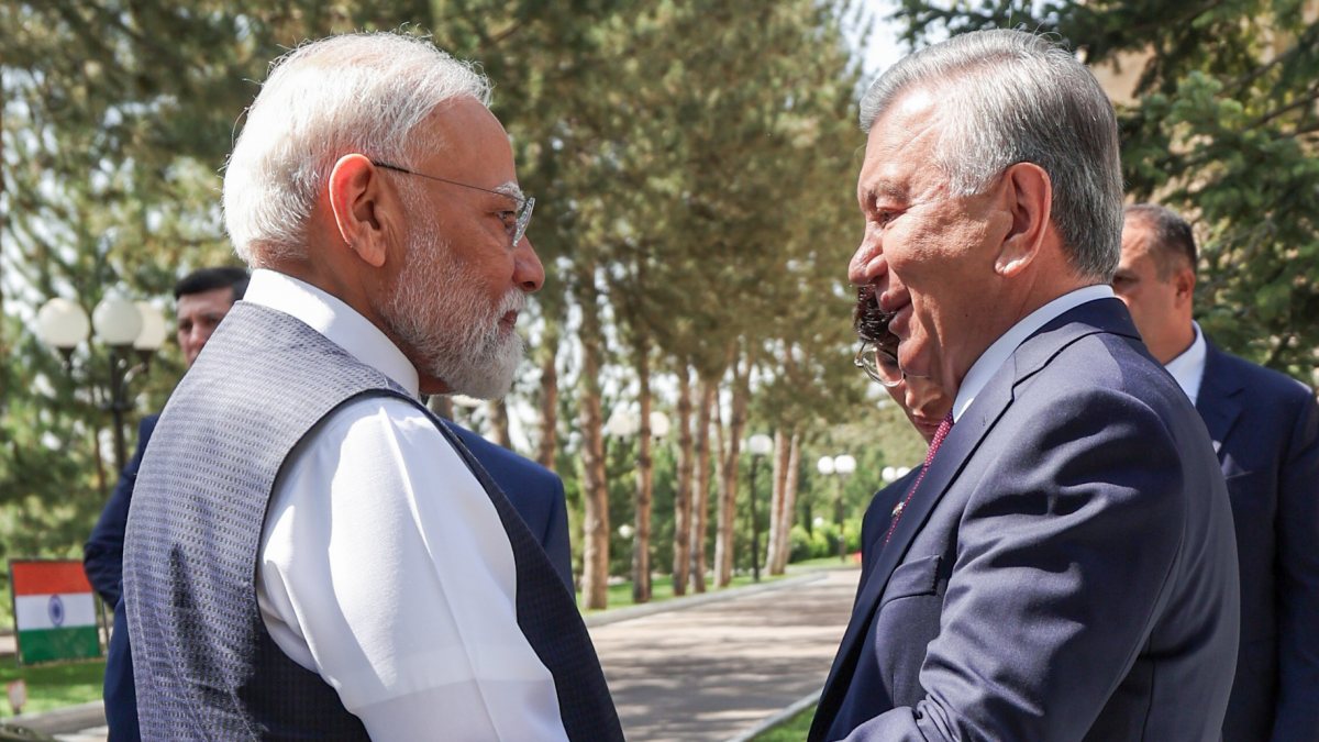 Modi meets Uzbekistan President for delegation-level talks in Tashkent