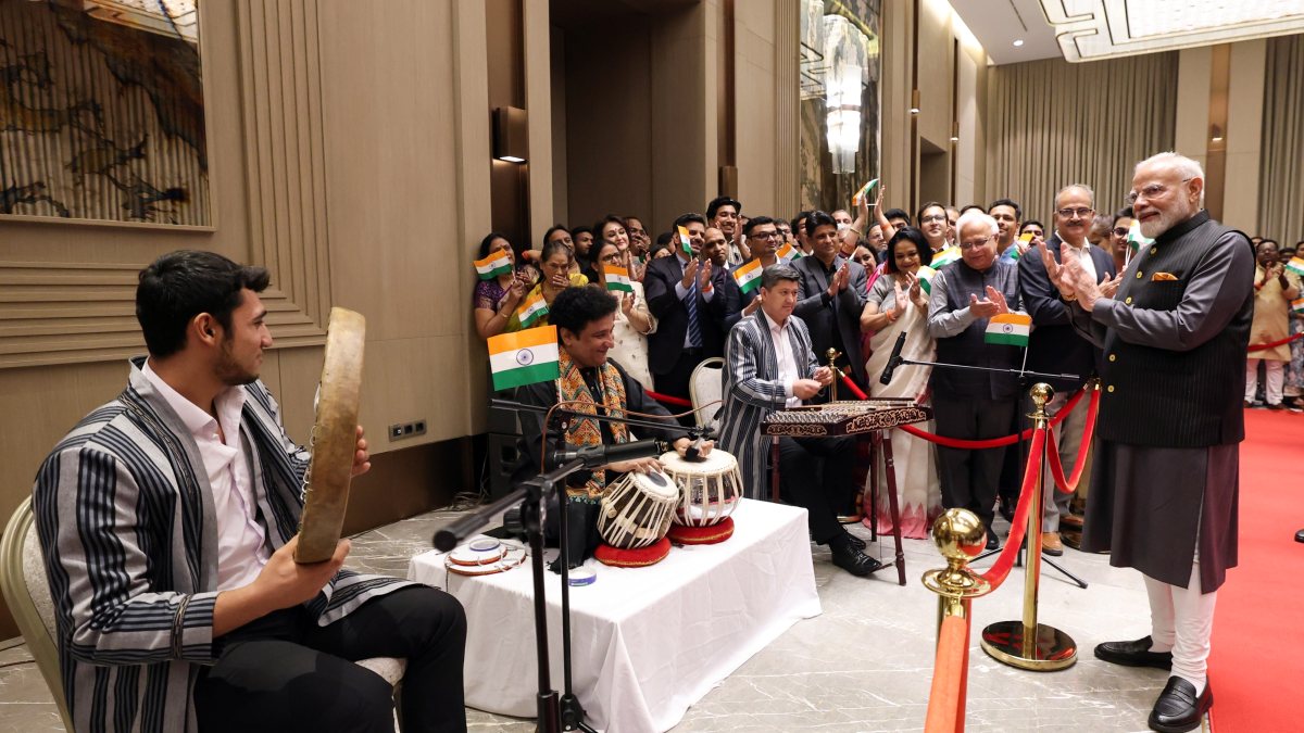 PM Modi attends Indian community welcome in Tashkent