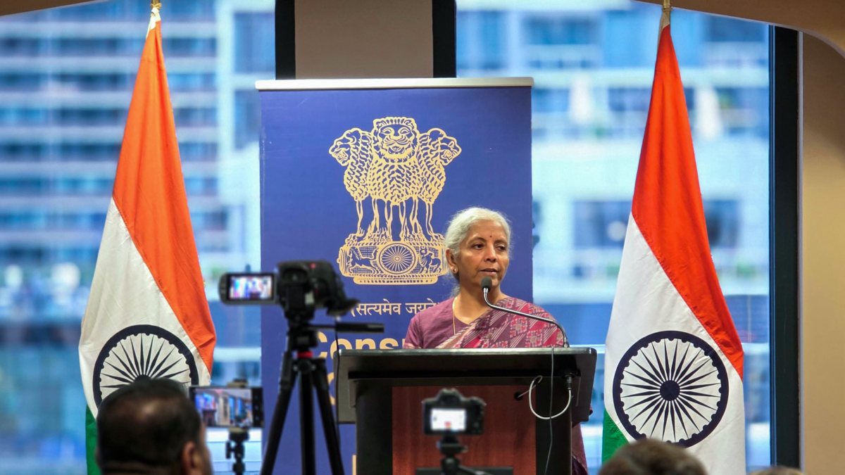 Sitharaman addresses Indian diaspora in Chicago