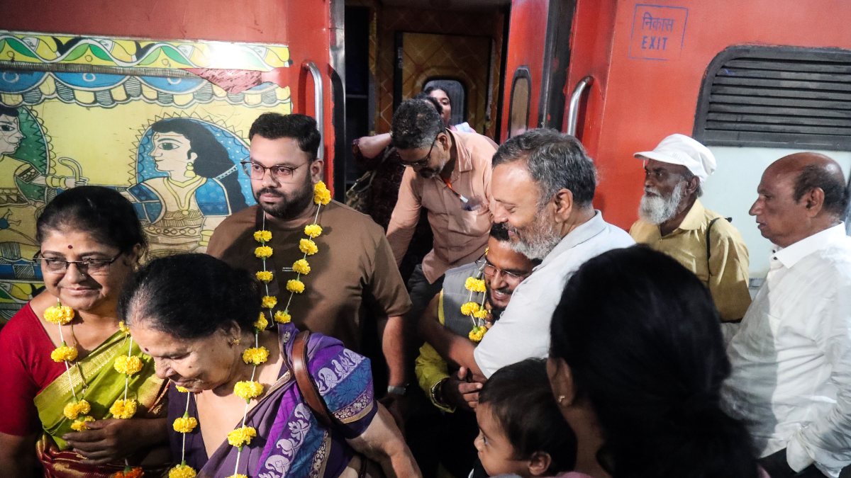 Nagpur pilgrims return safely after Kathmandu floods