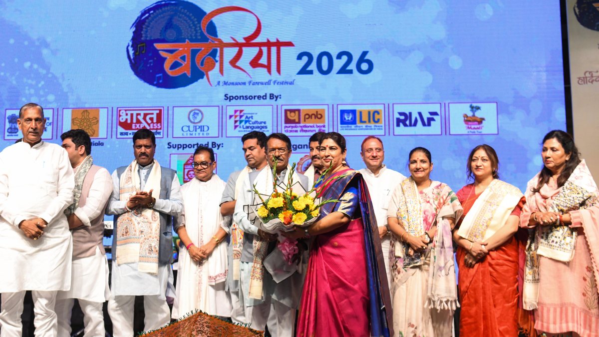 Delhi BJP chief felicitated at monsoon farewell festival