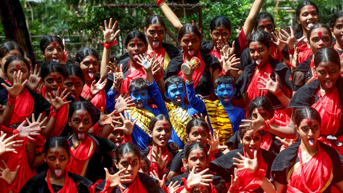 Mumbai group rehearses for Dahi Handi celebrations