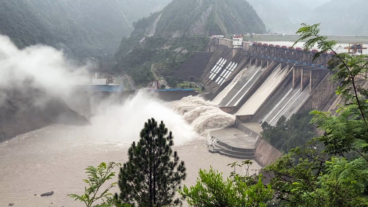 Salal Dam spillway gates opened after heavy rainfall in Reasi