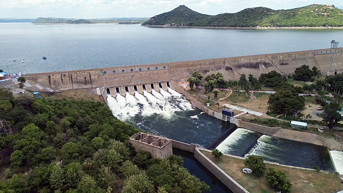 Mettur dam sluice gates opened for Cauvery delta irrigation