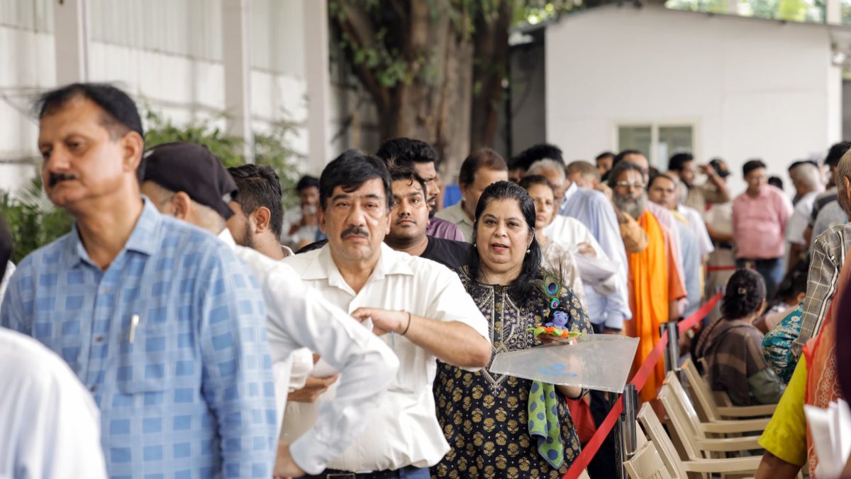 Delhi CM Rekha Gupta hears public grievances at Jan Sunwai session