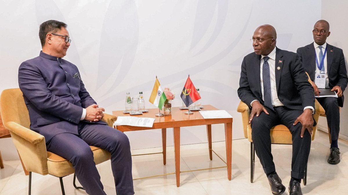Rijiju, Angola FM hold bilateral talks at NAM Summit