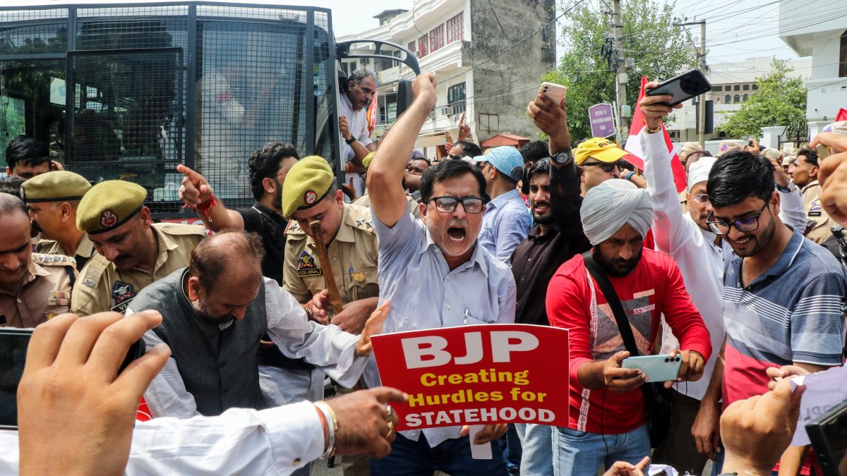 J-K NC workers protest against BJP in Jammu