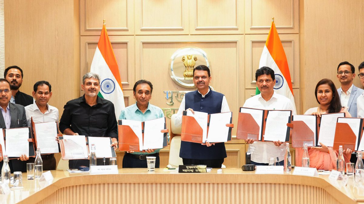 Maharashtra CM launches health department initiatives in Mumbai