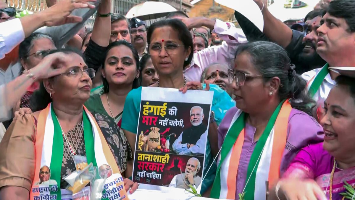 NCP-SCP's Supriya Sule leads anti-inflation protest in Mumbai