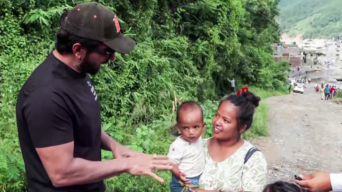 Sonu Sood meets Nepal flood survivors in Nuwakot
