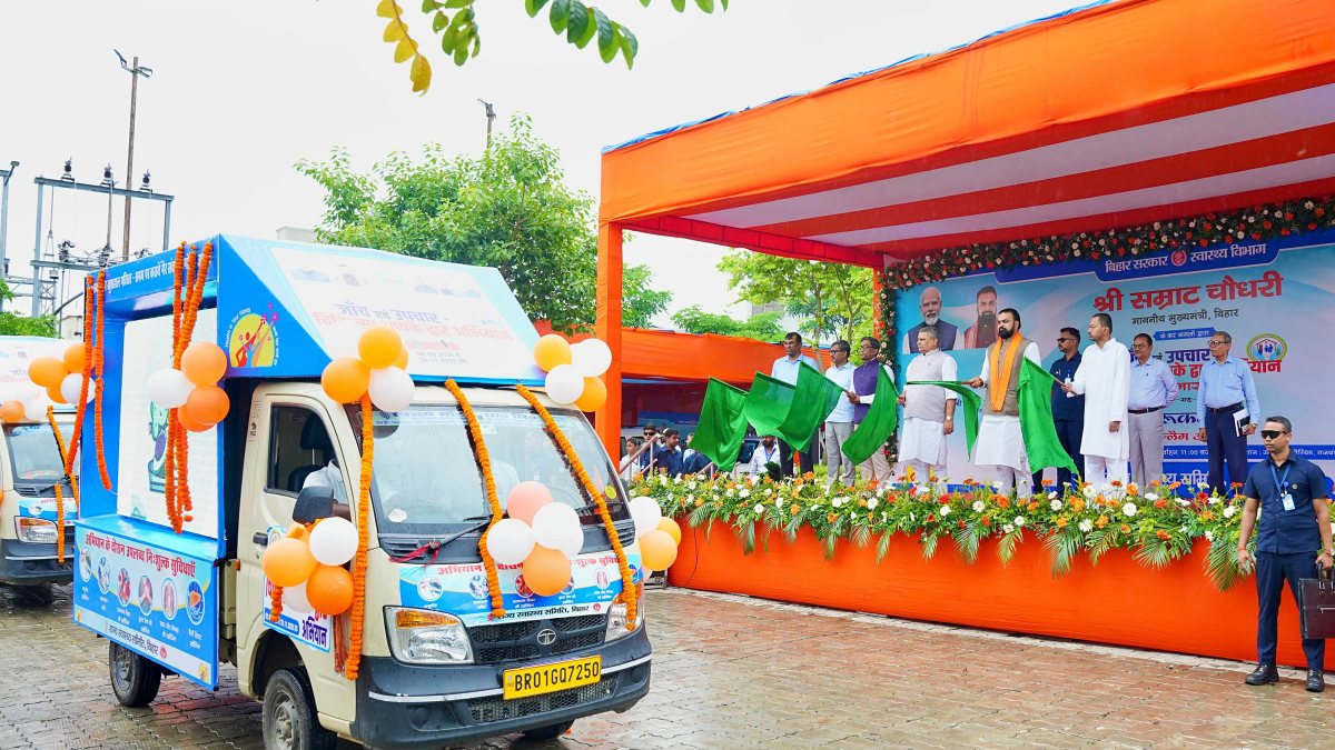 Bihar CM flags off doorstep health campaign chariots