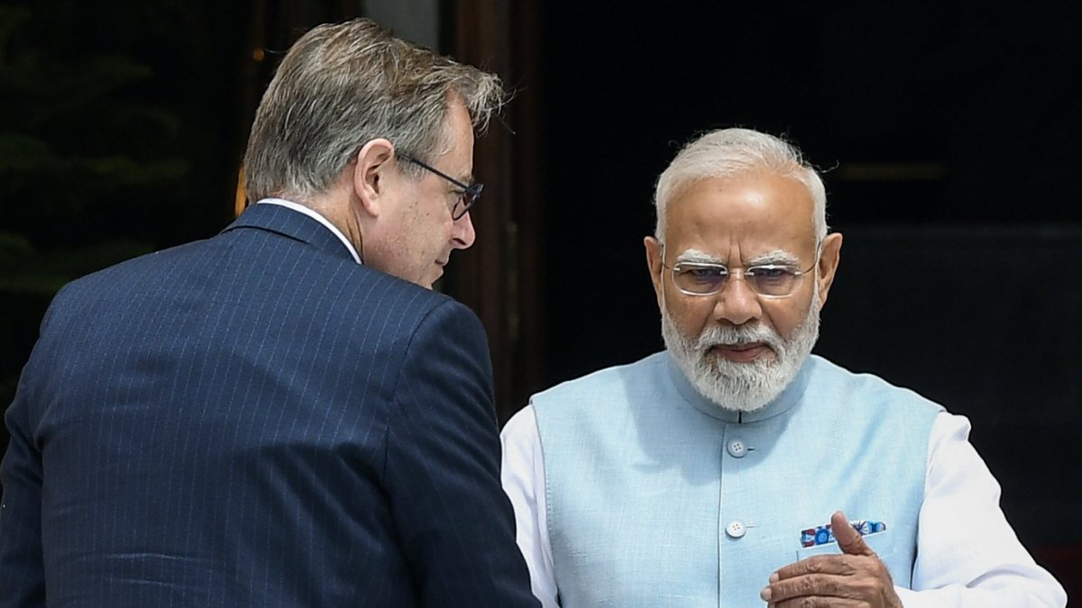 Modi meets Belgian PM De Wever at Hyderabad House