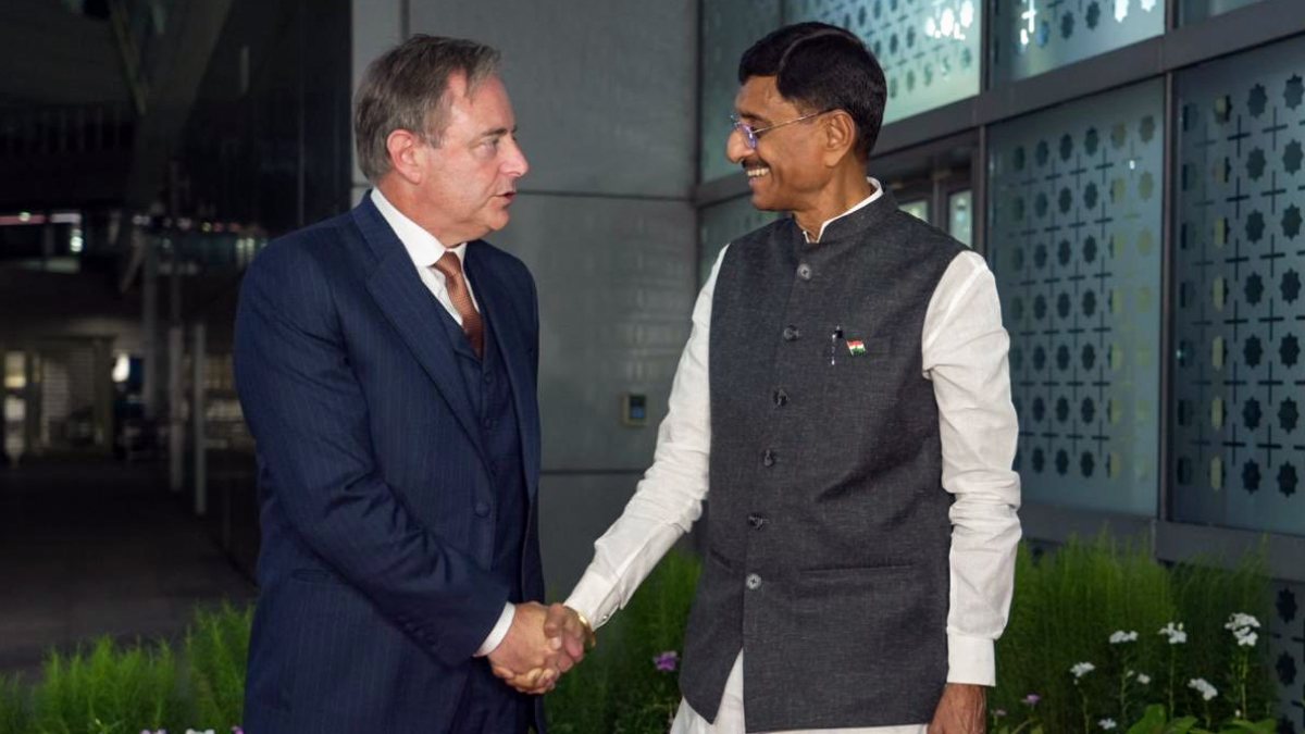 Defence minister greets Belgian PM De Wever in New Delhi