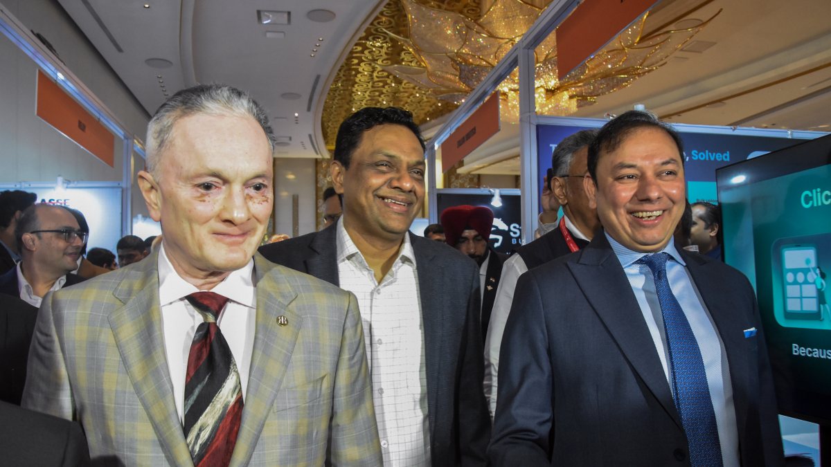Raymond, Adani executives attend NAREDCO summit in Mumbai