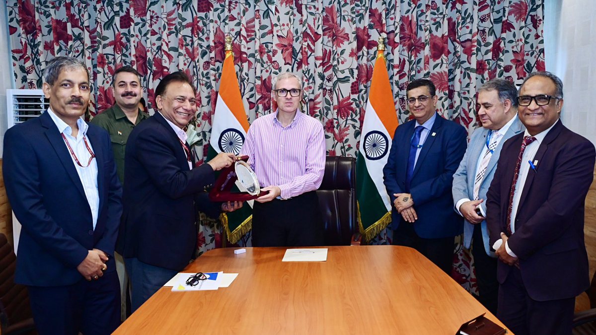PNGRB delegation meets J&K CM Omar Abdullah in Jammu