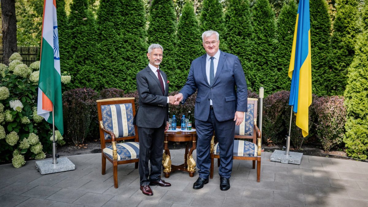 Jaishankar meets Ukraine's foreign minister in Kyiv