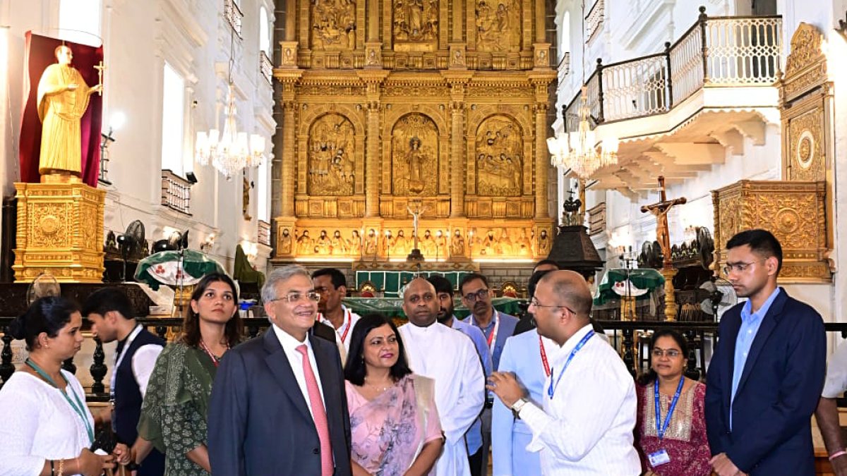 CEC Gyanesh Kumar visits Se Cathedral in Old Goa
