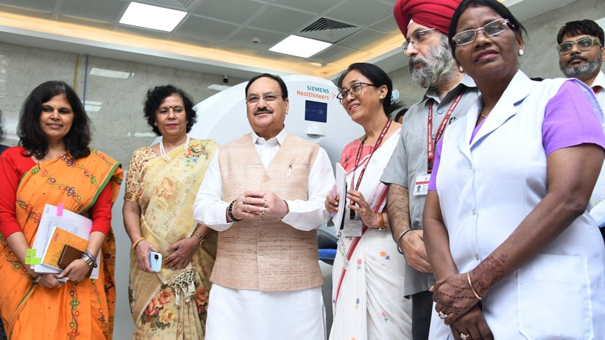JP Nadda inaugurates advanced bladder diagnostics at Safdarjung Hospital