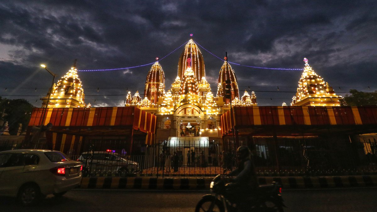 Illuminated Birla Mandir glows on Janmashtami eve in Delhi