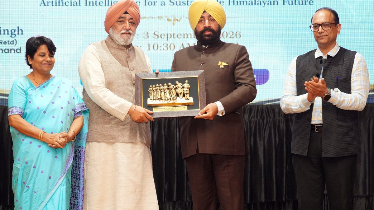 Uttarakhand Governor attends Environment and AI seminar in Dehradun