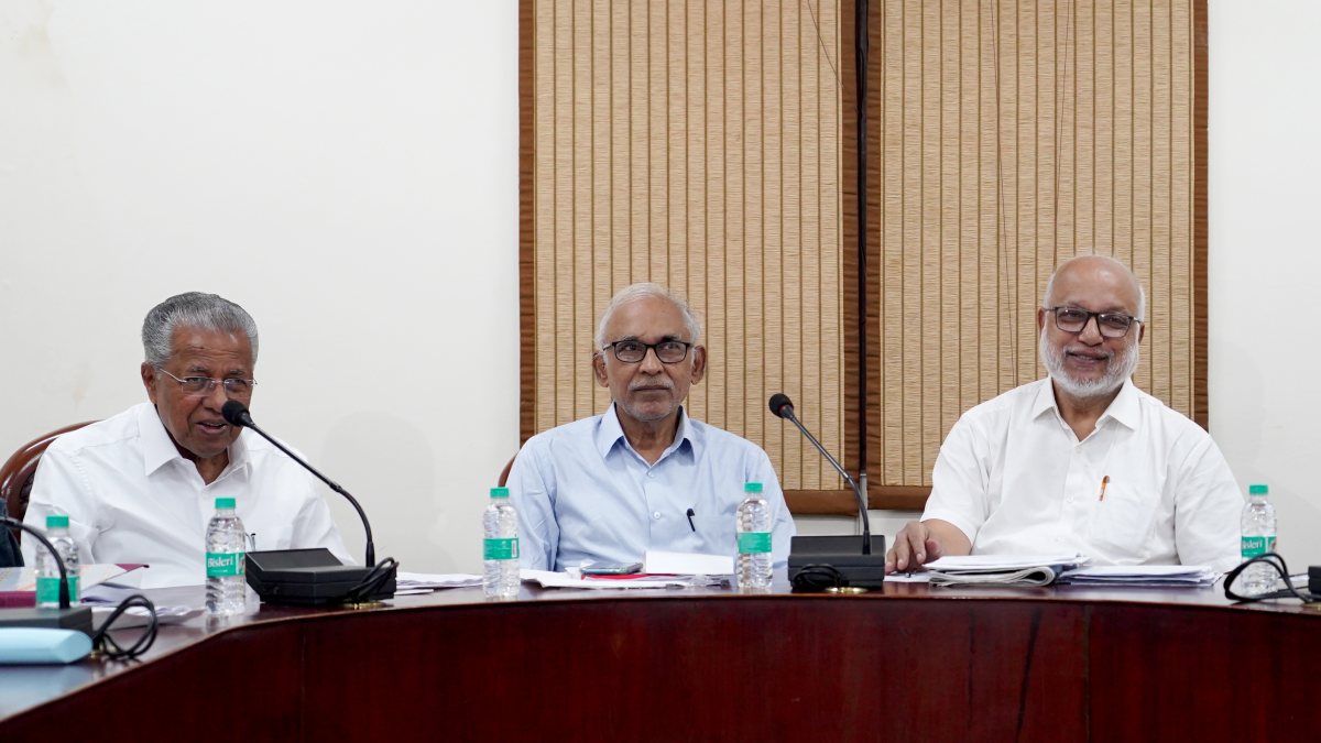 Pinarayi Vijayan addresses CPI-M Polit Bureau meet in Delhi