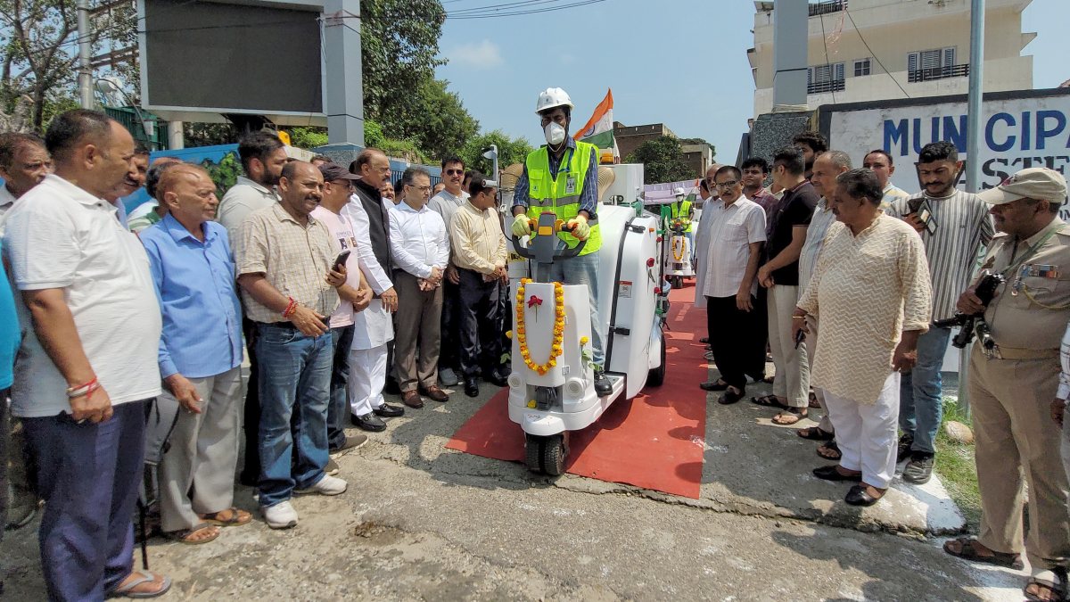BJP MLA launches litter picker machine in Samba