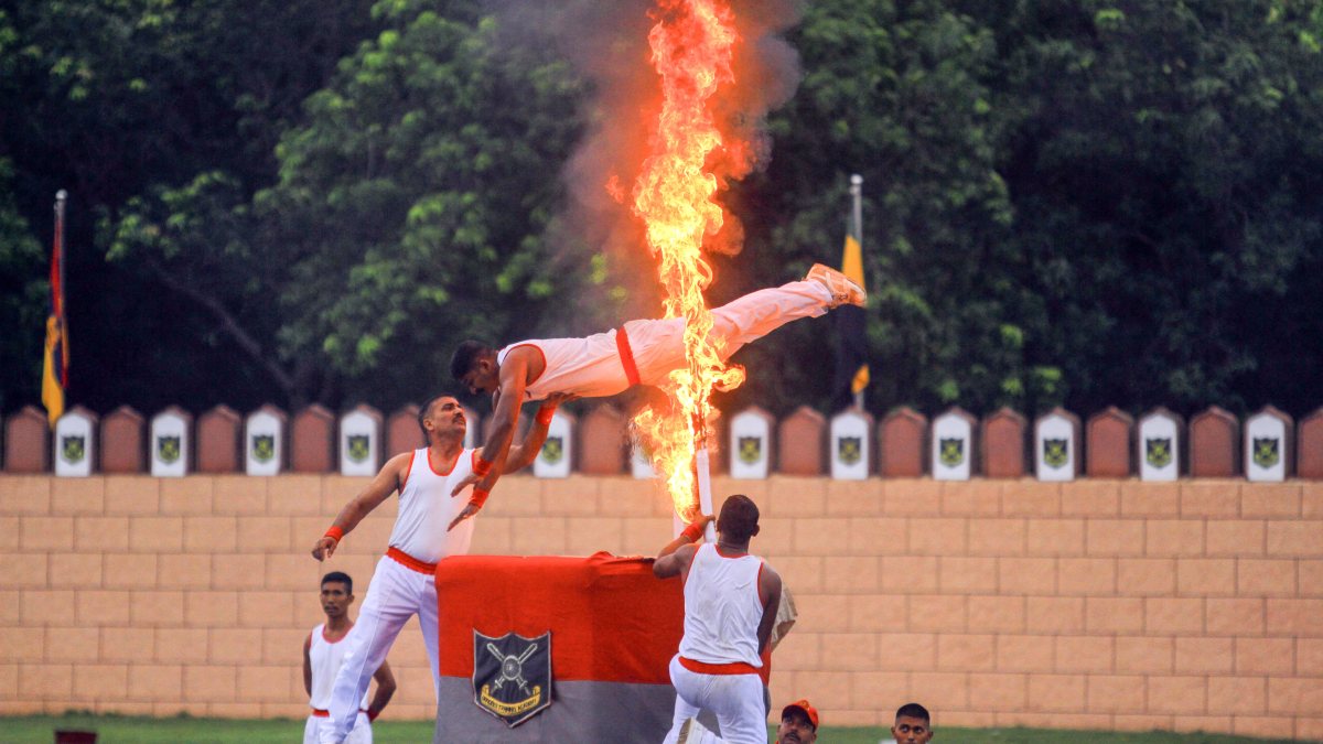 Indian Army cadets display drills ahead of Chennai graduation