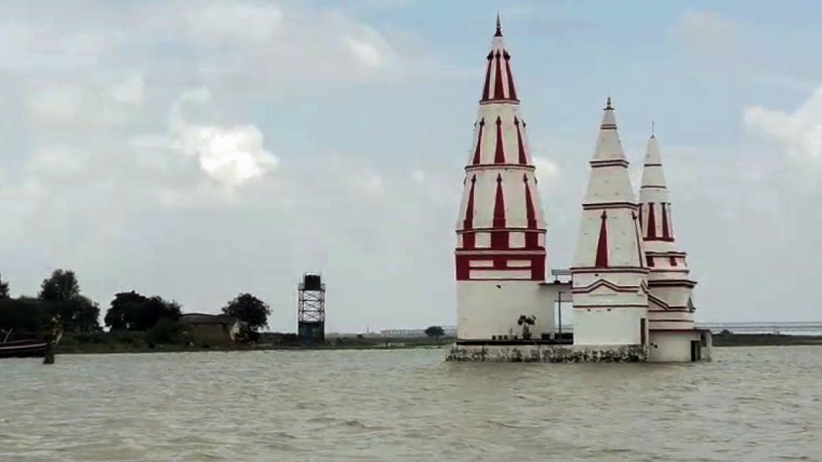 Ganga above danger mark, temple submerged in Bihar