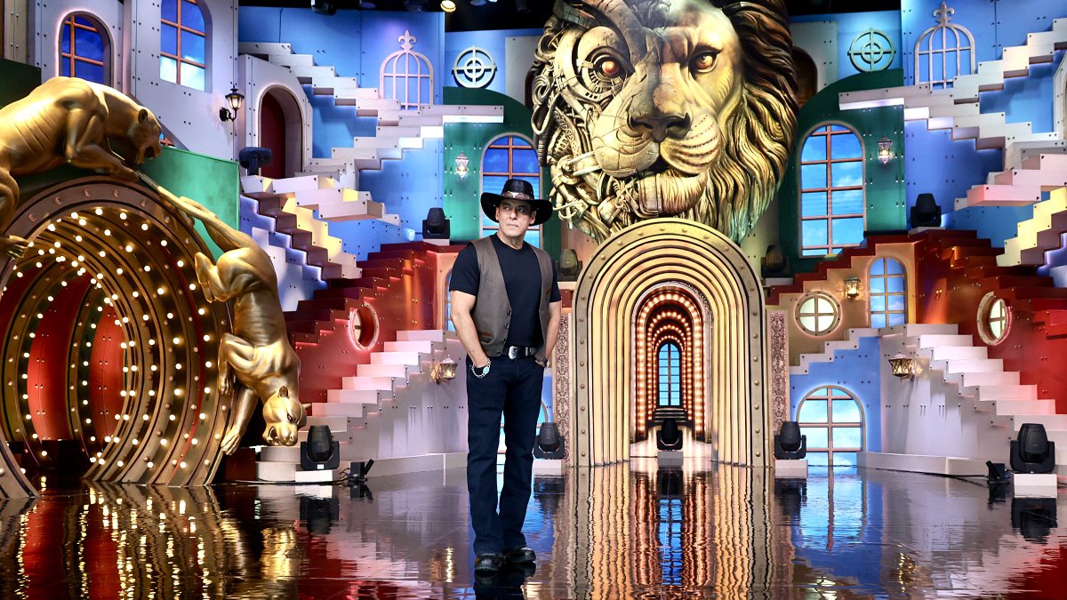 Salman Khan hosts Bigg Boss Season 20 in Mumbai