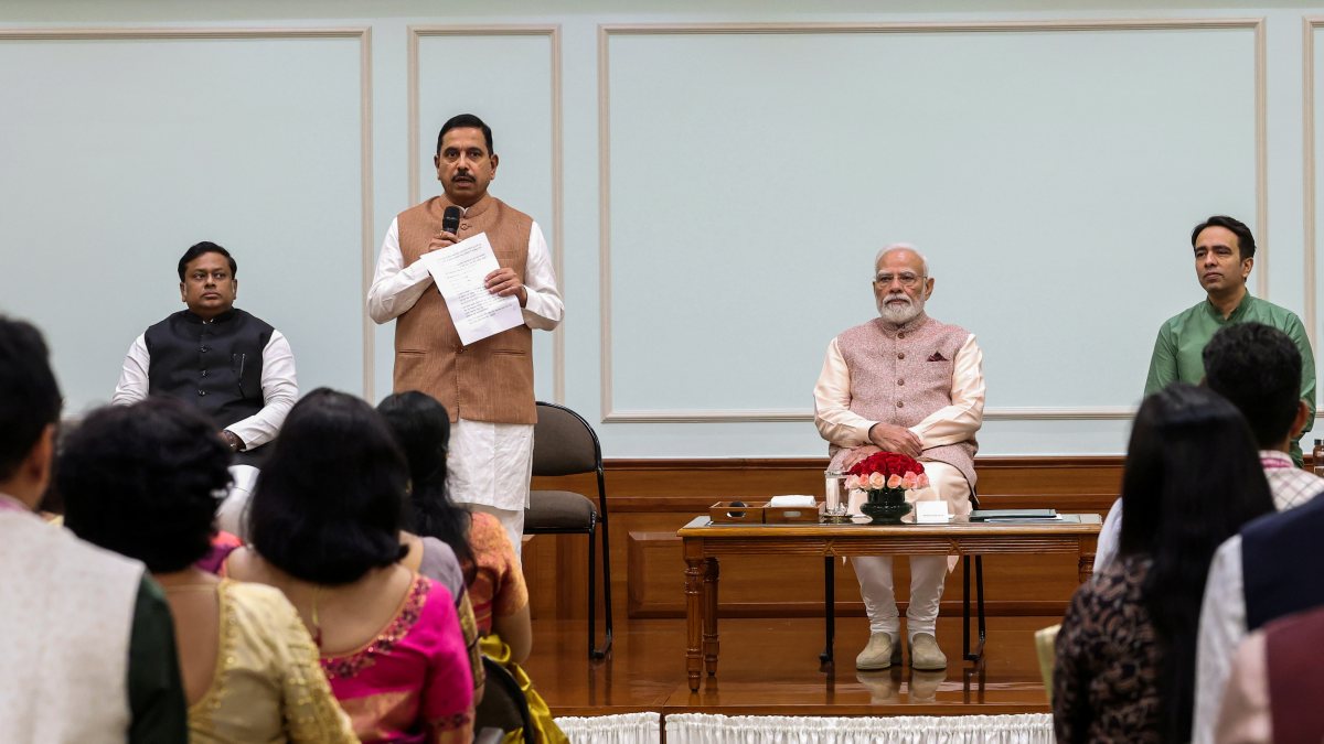 Joshi interacts with National Awardee Teachers on Teachers' Day
