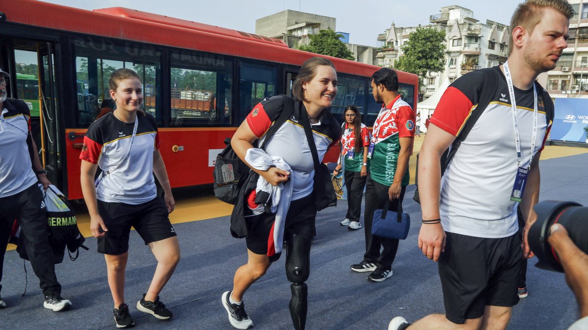 Para archers arrive in Ahmedabad for World Series