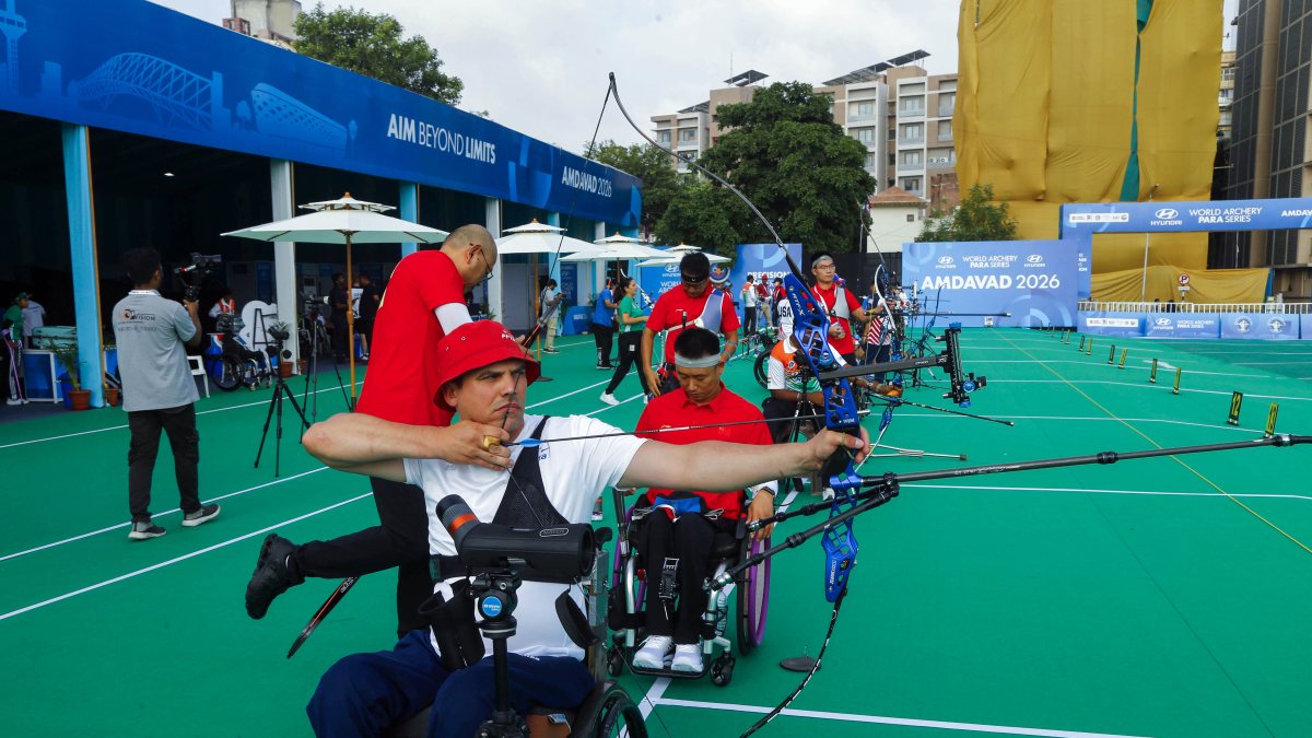 Para-archer practices at World Archery Para Series in Ahmedabad