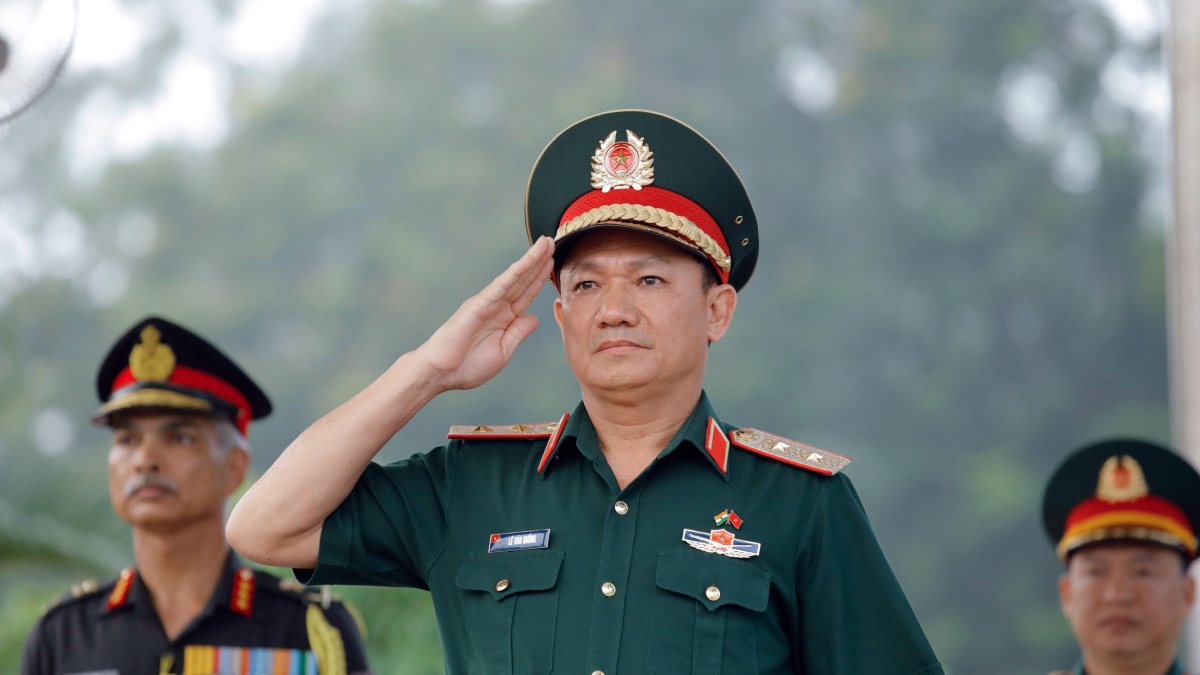 Vietnam army deputy chief reviews passing out parade at Gaya academy