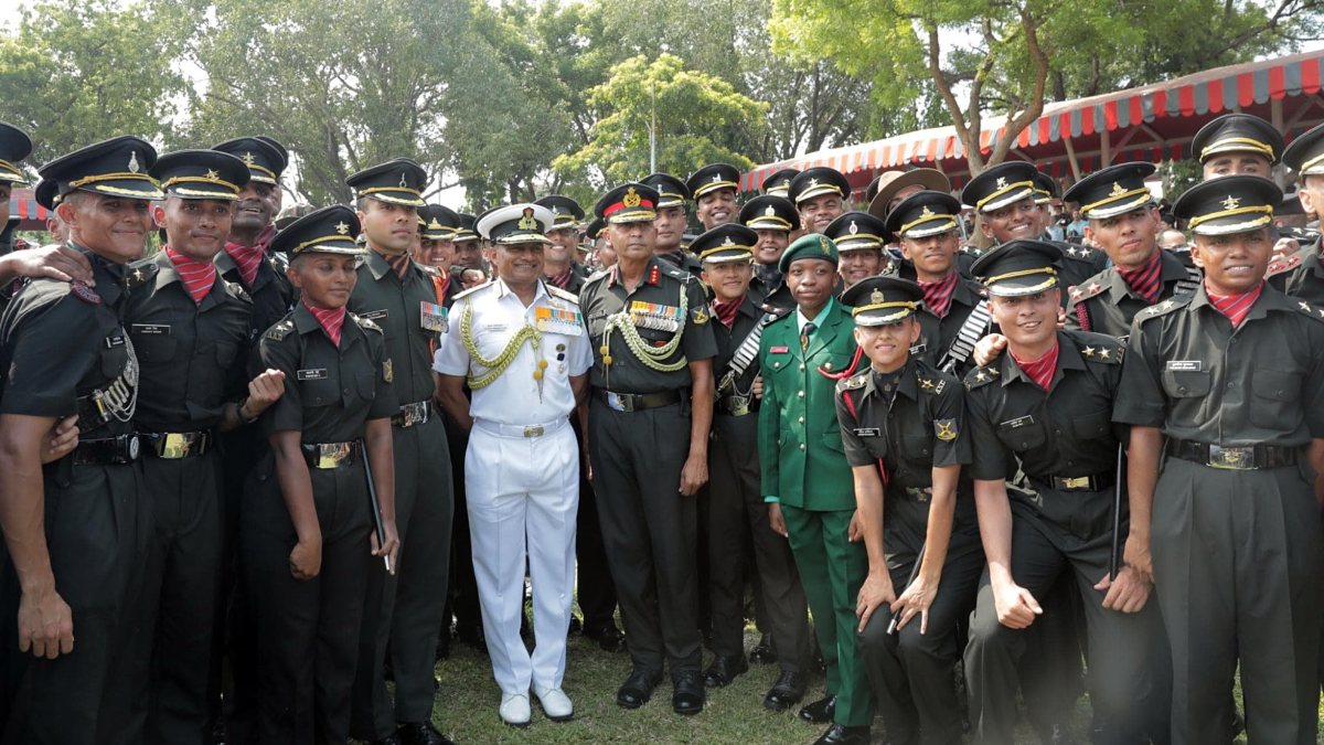 Navy chief poses with cadets at Chennai passing out parade