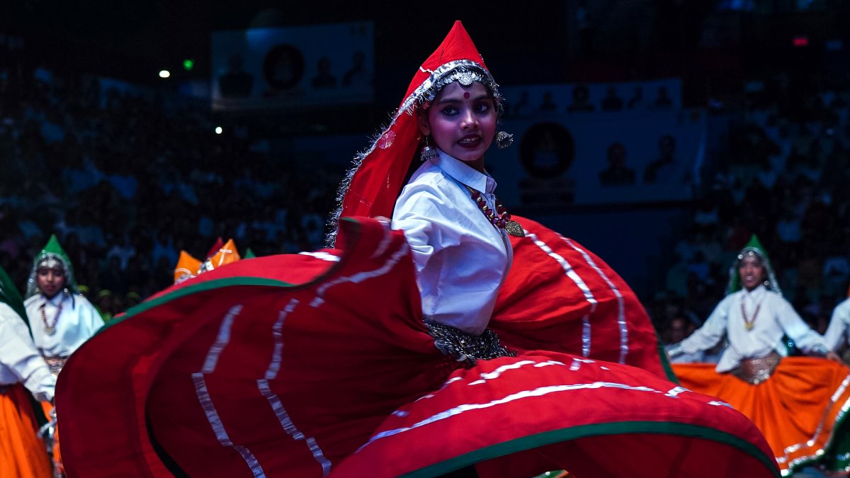 Student performs at Teachers' Day event in New Delhi