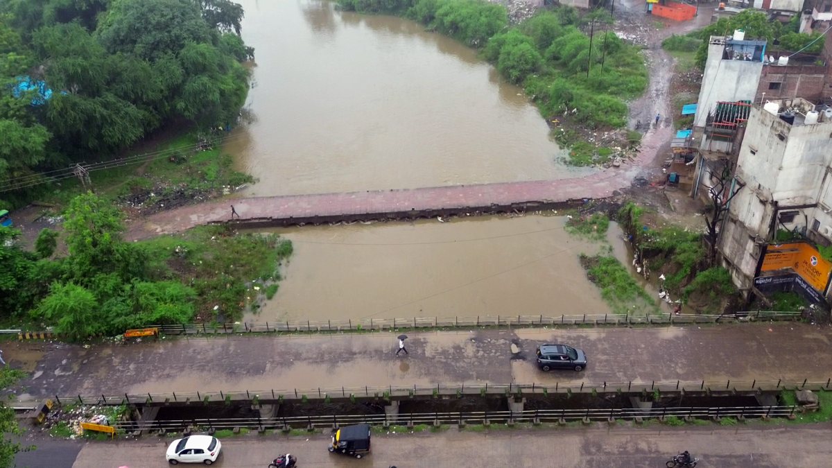 River Ajnar shows revival after student's solo cleanup drive