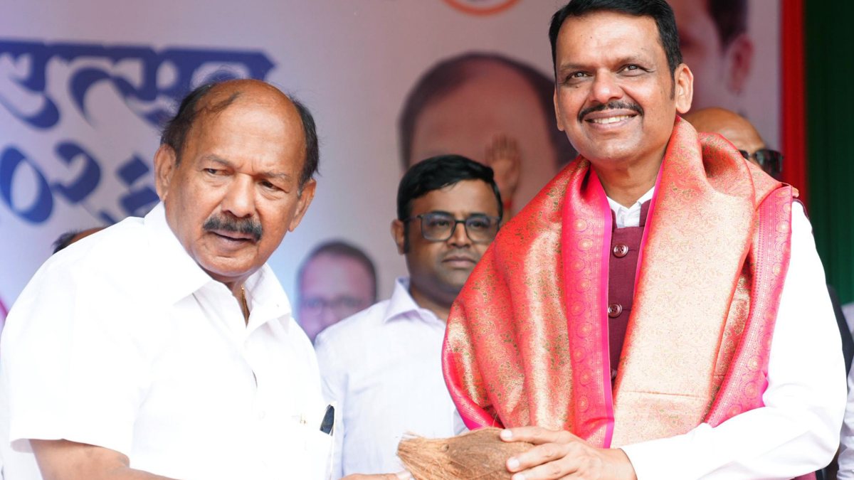 Maharashtra CM Fadnavis joins Dahi Handi Utsav celebrations in Mumbai