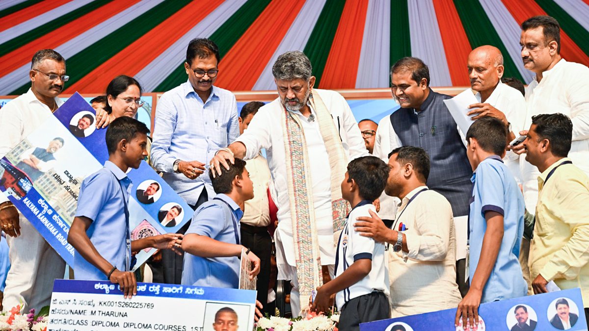 Karnataka CM Shivakumar launches Praja Seva campaign in Vijayanagara